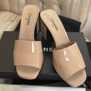 Chanel Beige & Black CC Logo Mules